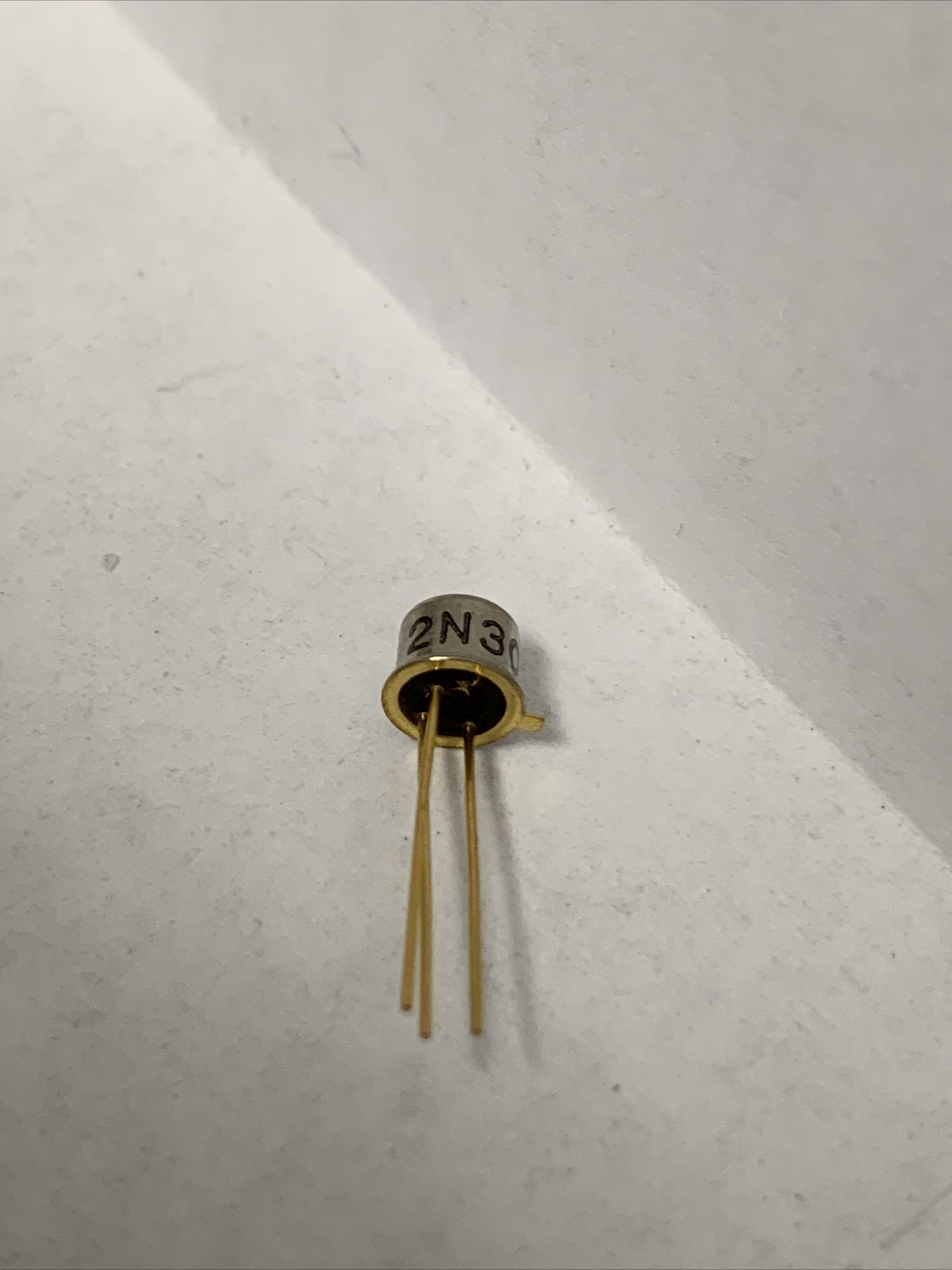 2N3014 SOLID STATE NSN 5961-00-939-4215 Bipolar Junction Transistor NEW VINTAGE