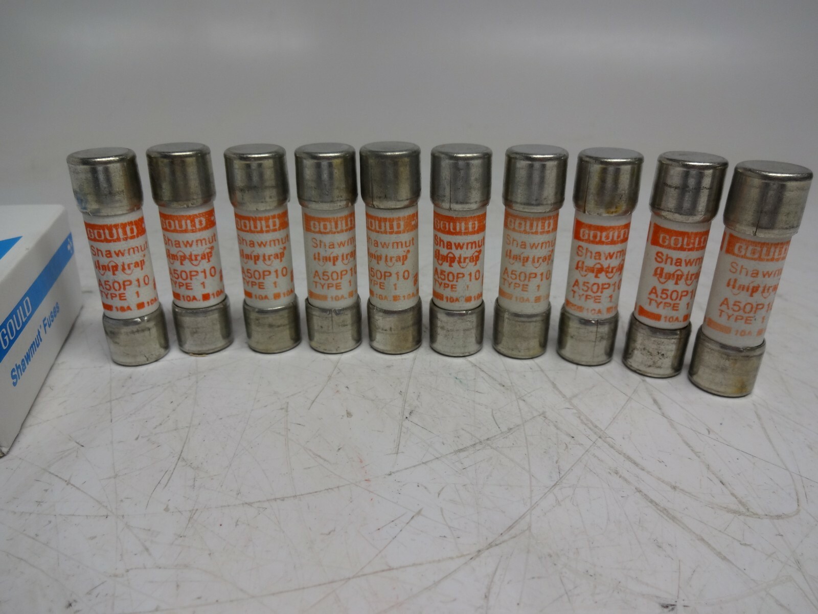 Lot of 10 Gould Shawmut Amp-Trap A50P10-1 A50P10 Type 1 Fuse 10A 500 VAC