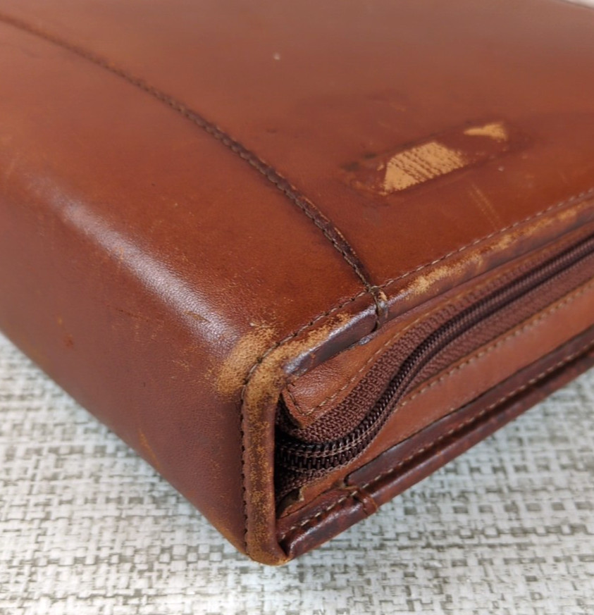 Franklin Quest Classic Distressed Leather Zip Binder 7 Gold Rings 1.5″ Brown