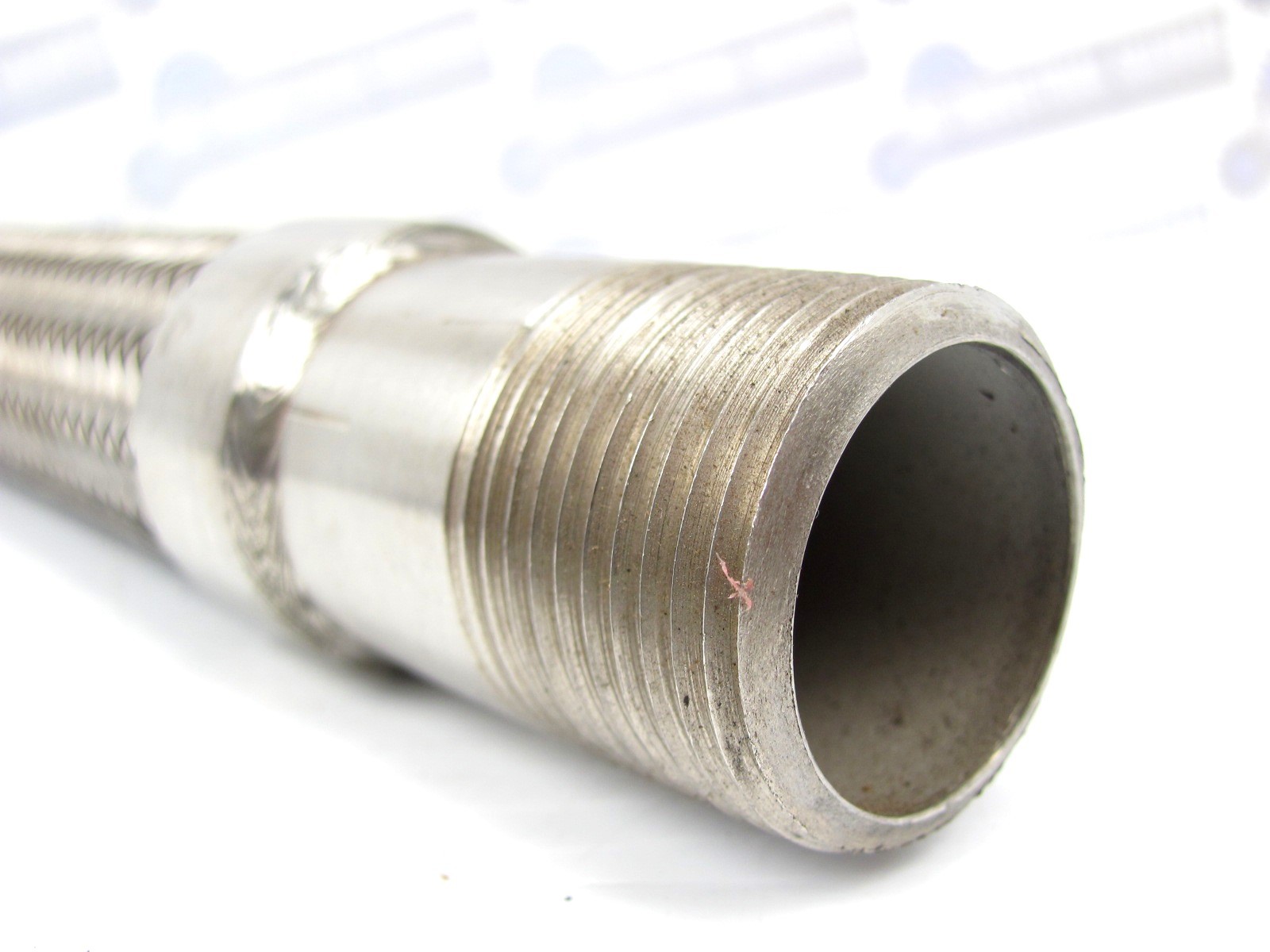 1 in x 19 in BRAIDED STAINLESS STEEL HOSE 24 in Overall – 1 in NPT x 1 in NPT