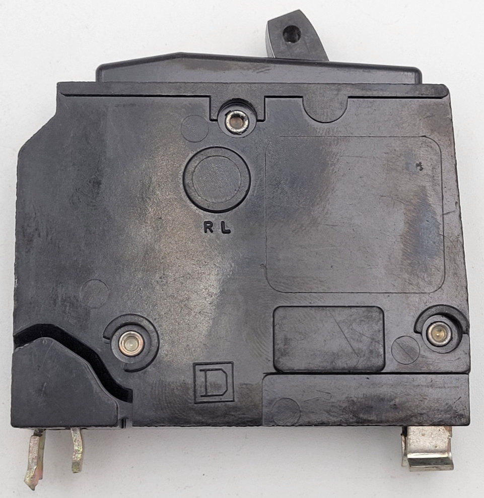 Square D QO130 30 A 1-Pole Long Foot (**CUT**) Plug On 120V Circuit Breaker USED