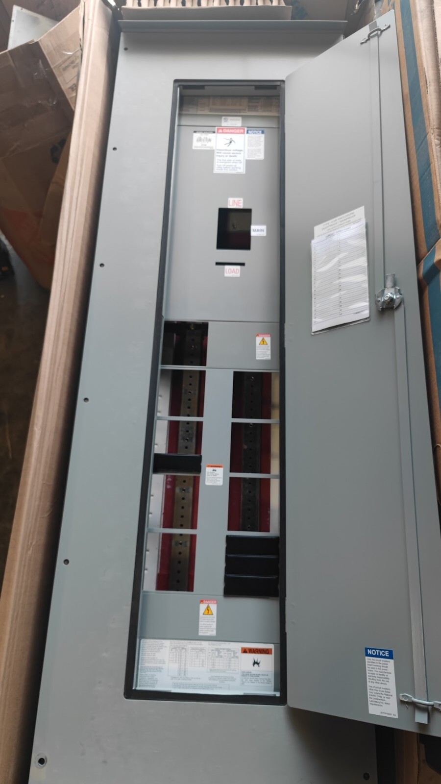 EATON PRL3a 600A 480 277V 3PH NEMA 3R Outdoor 60 inch