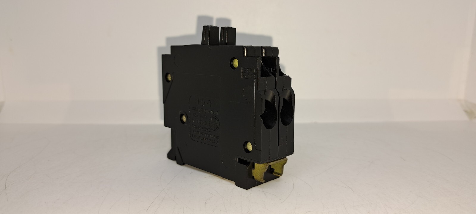 ITE QT1-1515 TANDEM 15 AMP Circuit Breaker EQ-T QTI-1515 Closed Clip FLAW