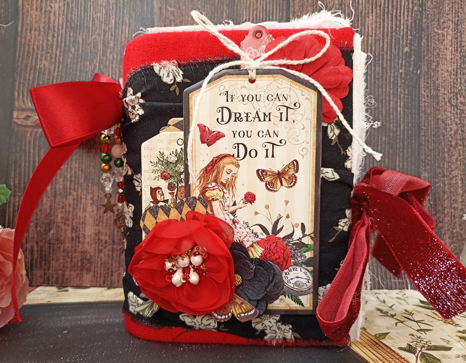 Junk journal handmade Alice in Wonderland Adventure notebook 6×5 in 200 pgs