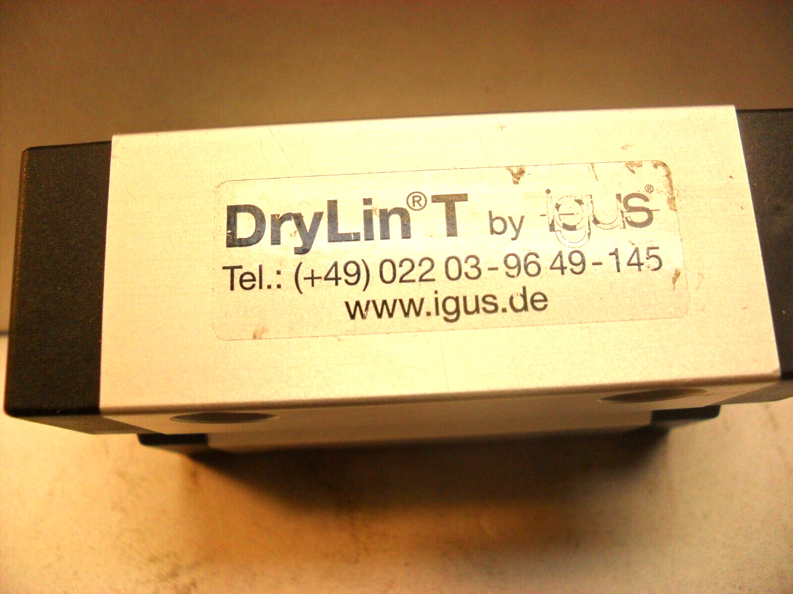 DryLin T (+49) 022 03-96 49-145 – Igus DryLin T Linear Guide System NEW