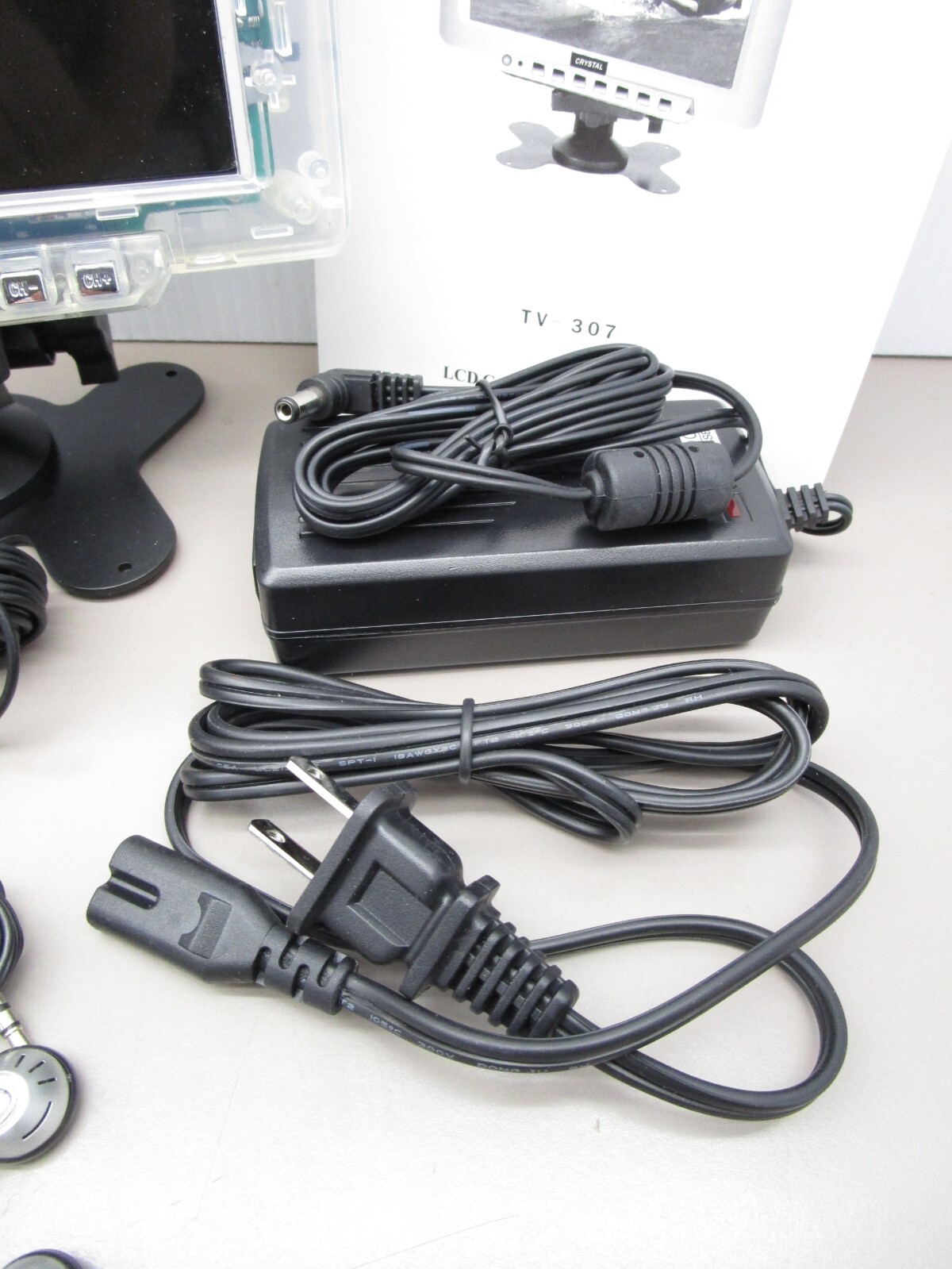 7″ LCD Color TV Receiver 12V with AV Cables Clear Case For Prison Jail Inmates