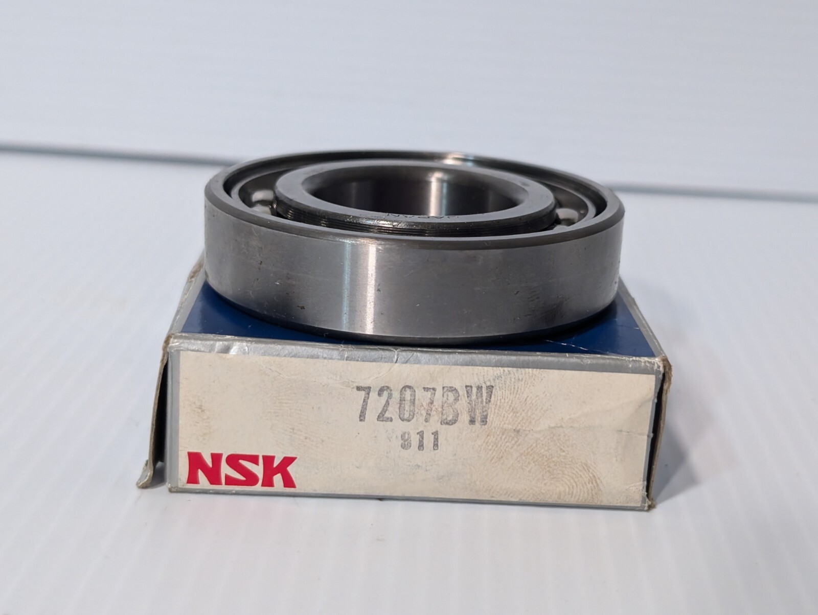 NSK 7207BWG Angular Contact Ball Bearing – Free Returns