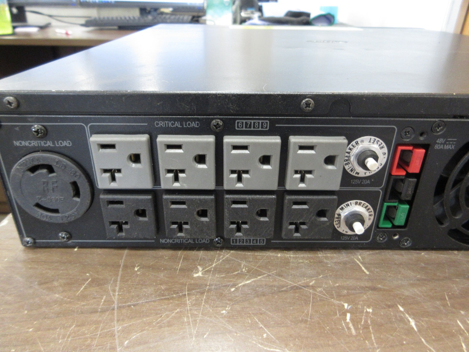 CyberPower Pure Sine Wave Smart UPS PR3000LCDRT2UTAA 3000VA 2250W 125VAC 24A