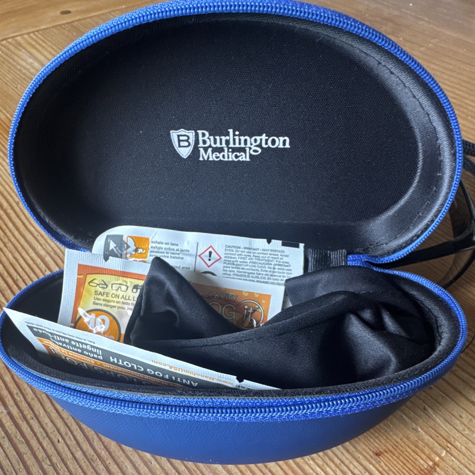 Burlington Medical ESS5BLK Clear Anti-Fog Lead-Lined Safety Glasses Strap Case