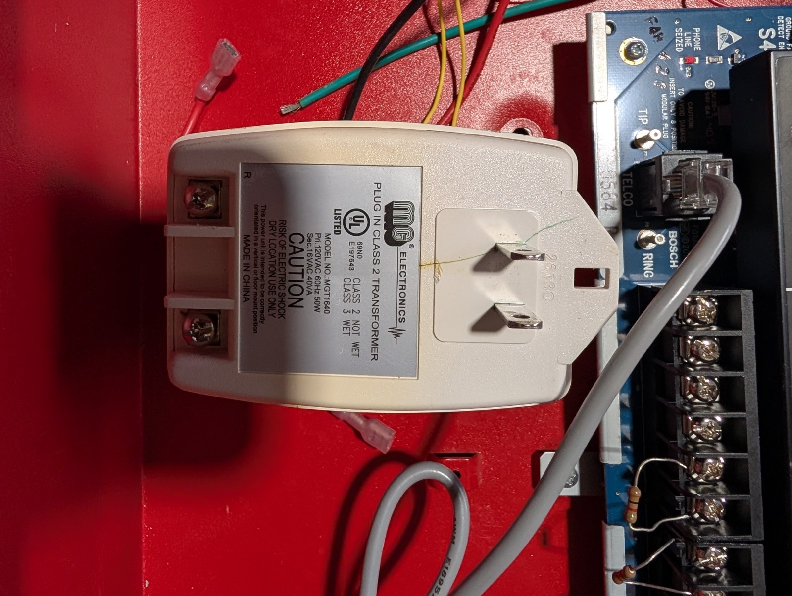 Bosch D8109 with Bosch D7412GV4+D125B+D192G+D928+Transformer