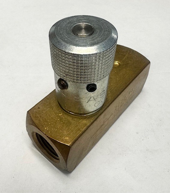 PARKER F800B Hydraulic Flow Control Valve 2000PSI 138 Bar Max 15GMP 1/2″ NPT