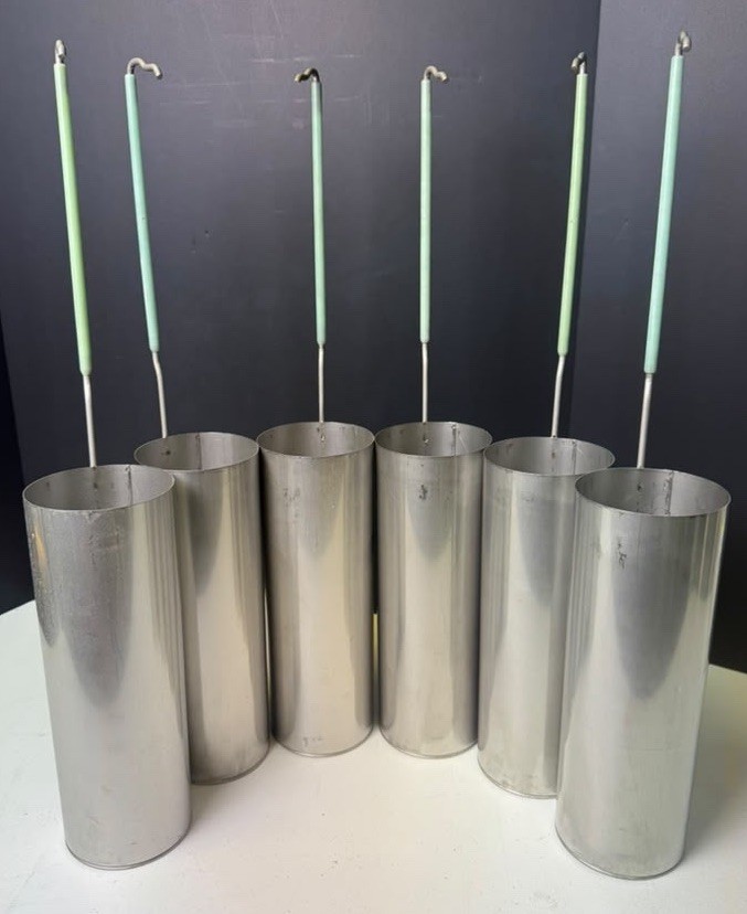 Taylor-Wharton 35VHC 35 L Liquid Nitrogen Tank with racks & canes for cryotubes