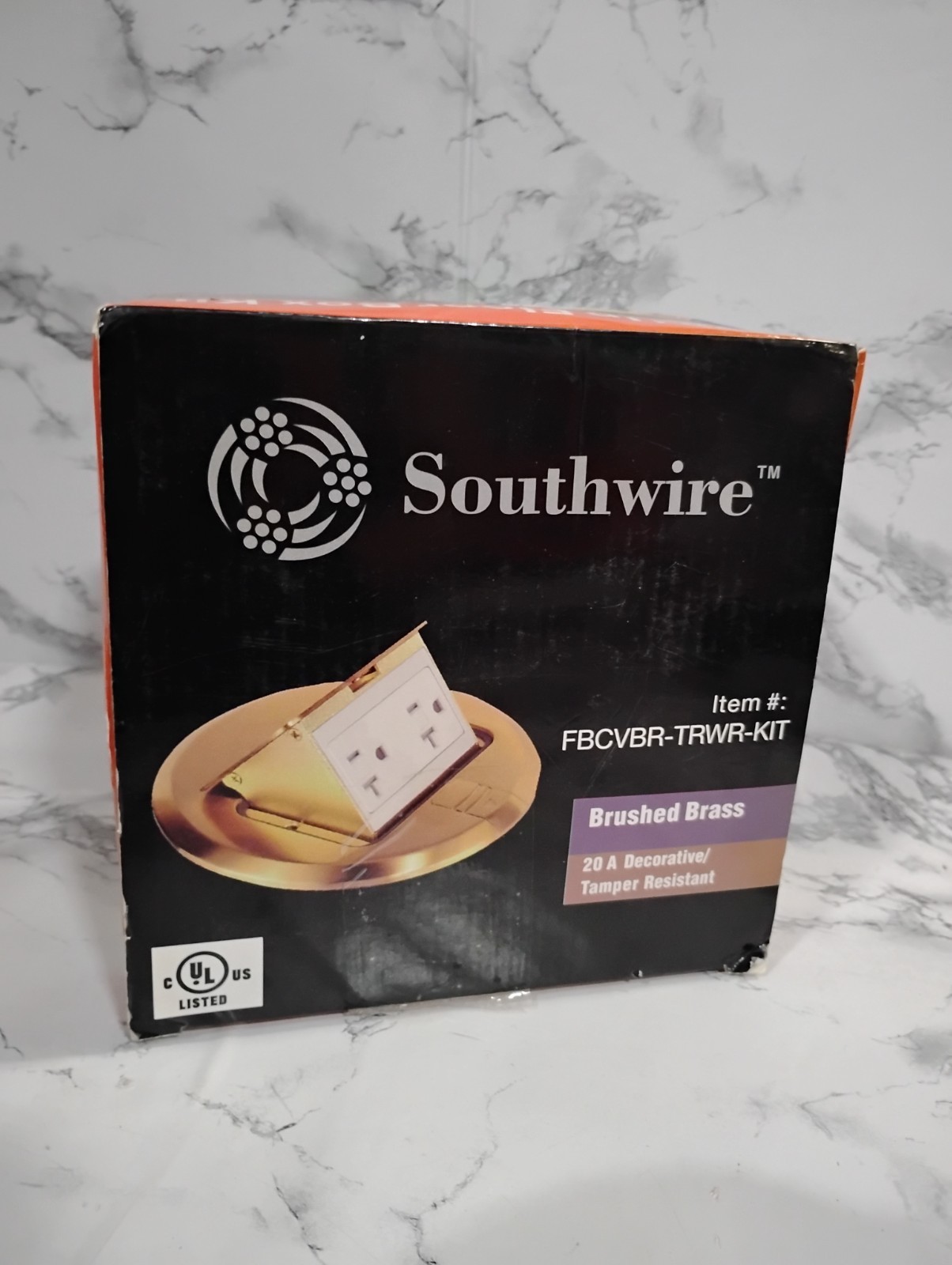 Southwire Garvin Brass Floor Box Kit FBCVBR-TRWR-KIT