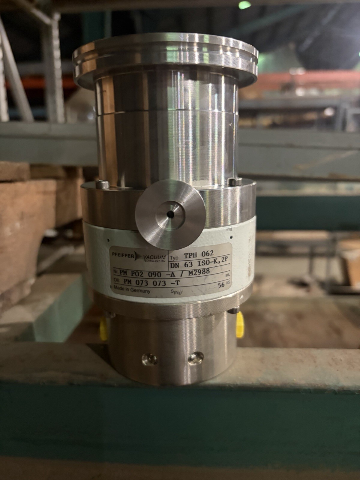 Pfeiffer TPH 062 Turbomolecular Vacuum Pump