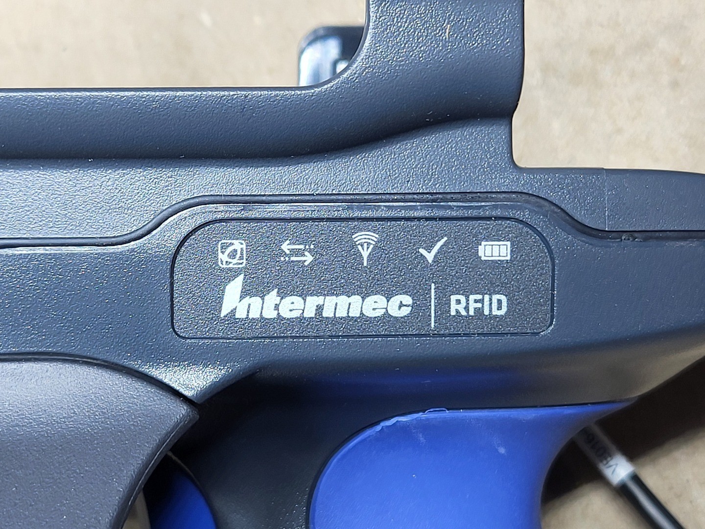 SURPLUS NEW 2012 Intermec IP30 Handheld RFID Reader for CN3 – Consumer Items
