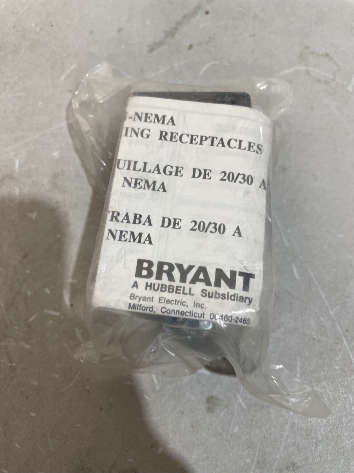 Bryant 3430 Locking Flush receptacle 30A 120/208V 4P 4W (SSM-294)