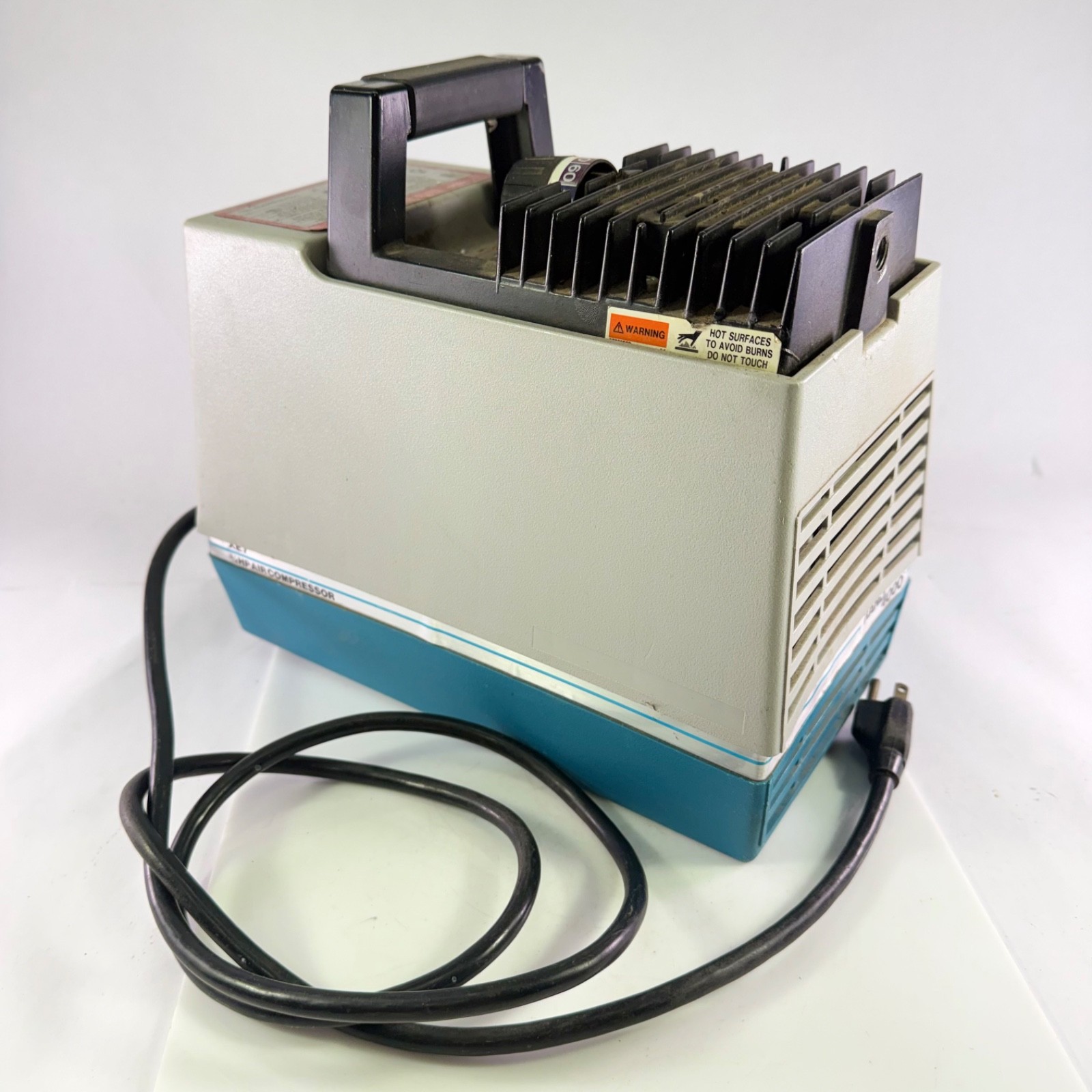 Vintage Ingersoll-Rand Rand 4000 XE-7 3/4 HP Portable Air Compressor 120V
