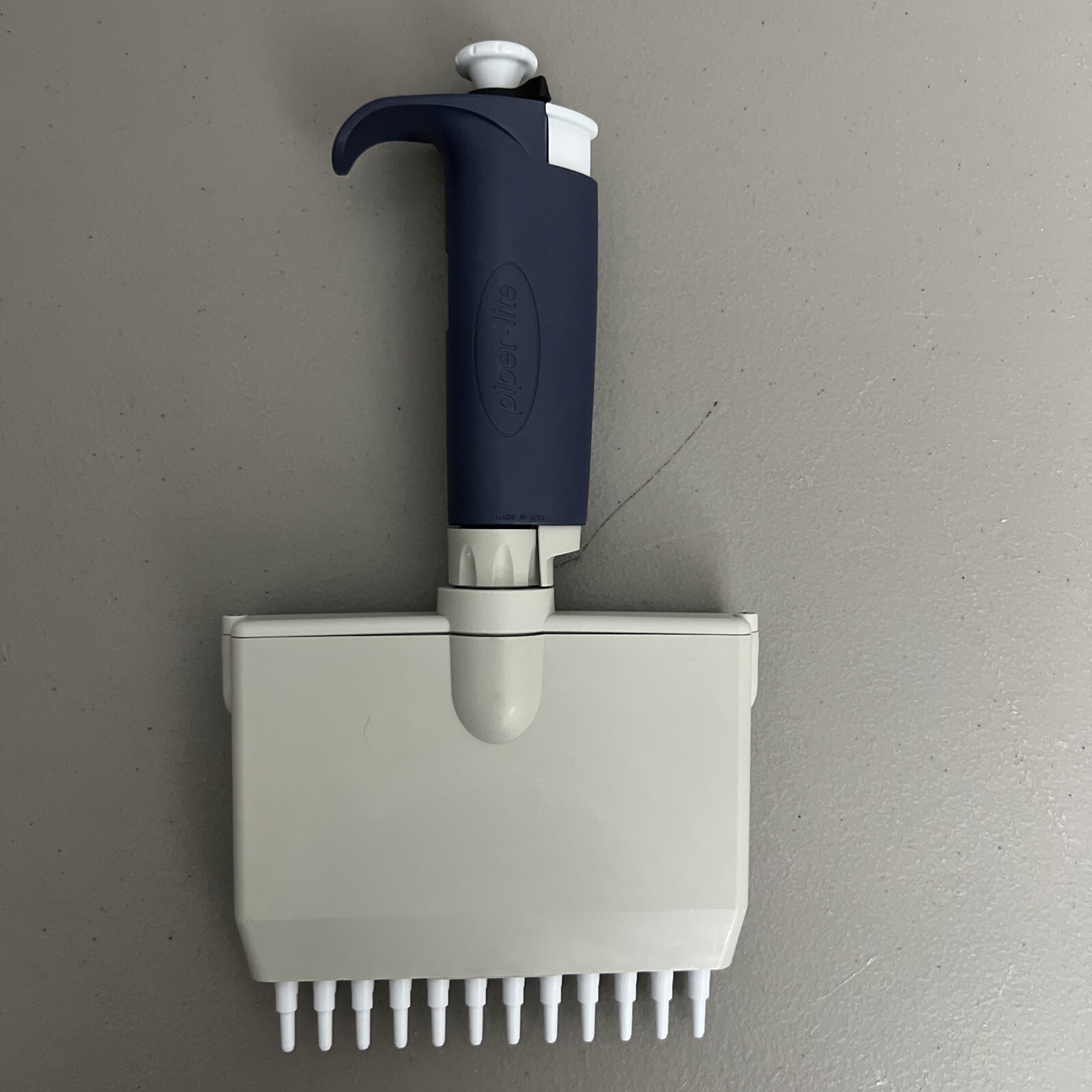 NICE Rainin Pipet-Lite 12 Channel L20 Pipette LTS Pipetman Pipettor