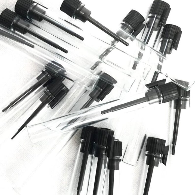 LONG GLASS VIALS 1.5 ml (8×60 mm) QTY: 200/500 – Wholesale Glass Vials