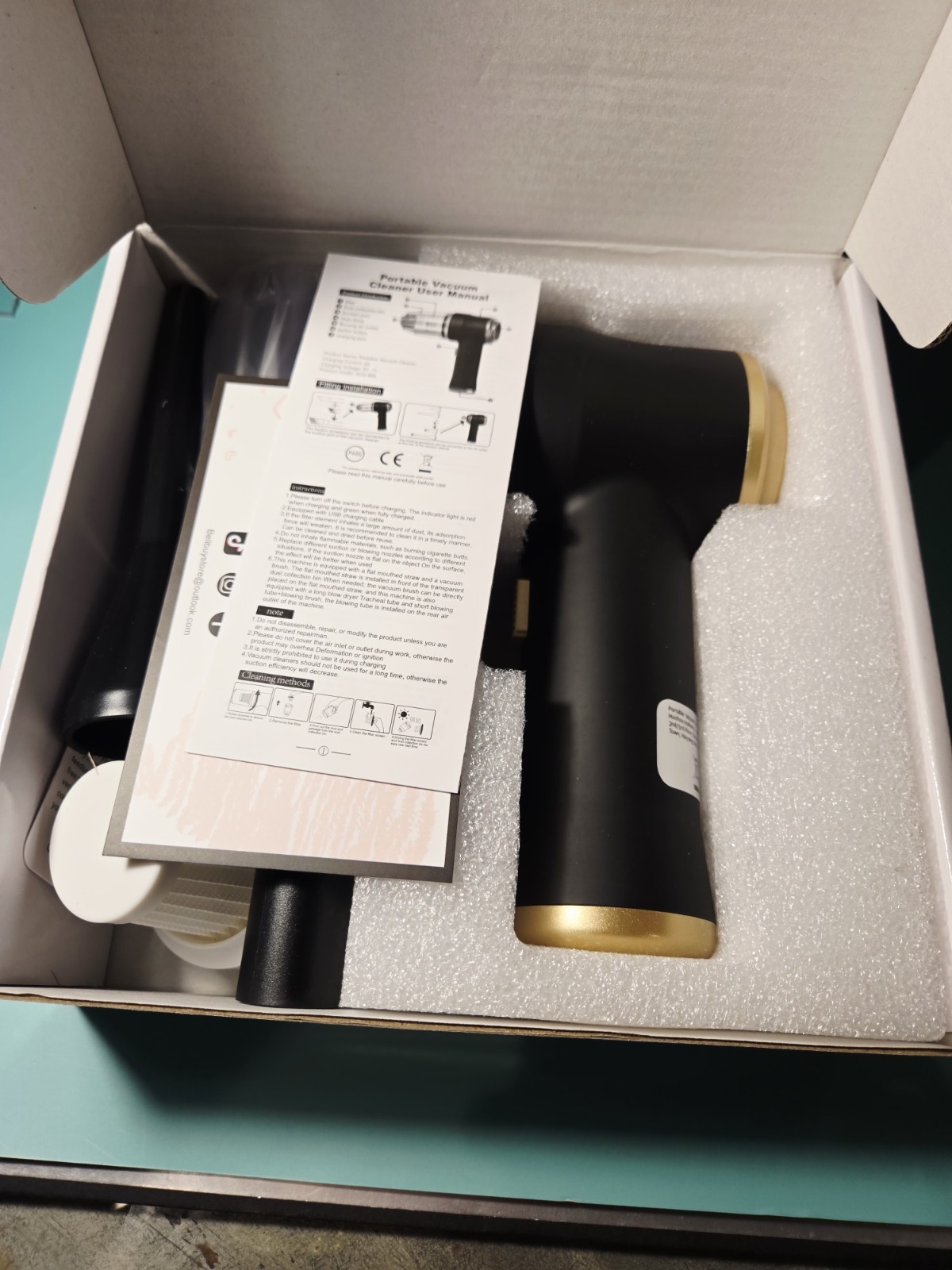 Handheld Vacuum Cleaner Portable Compact FCC CE Certified Lightweight In Box