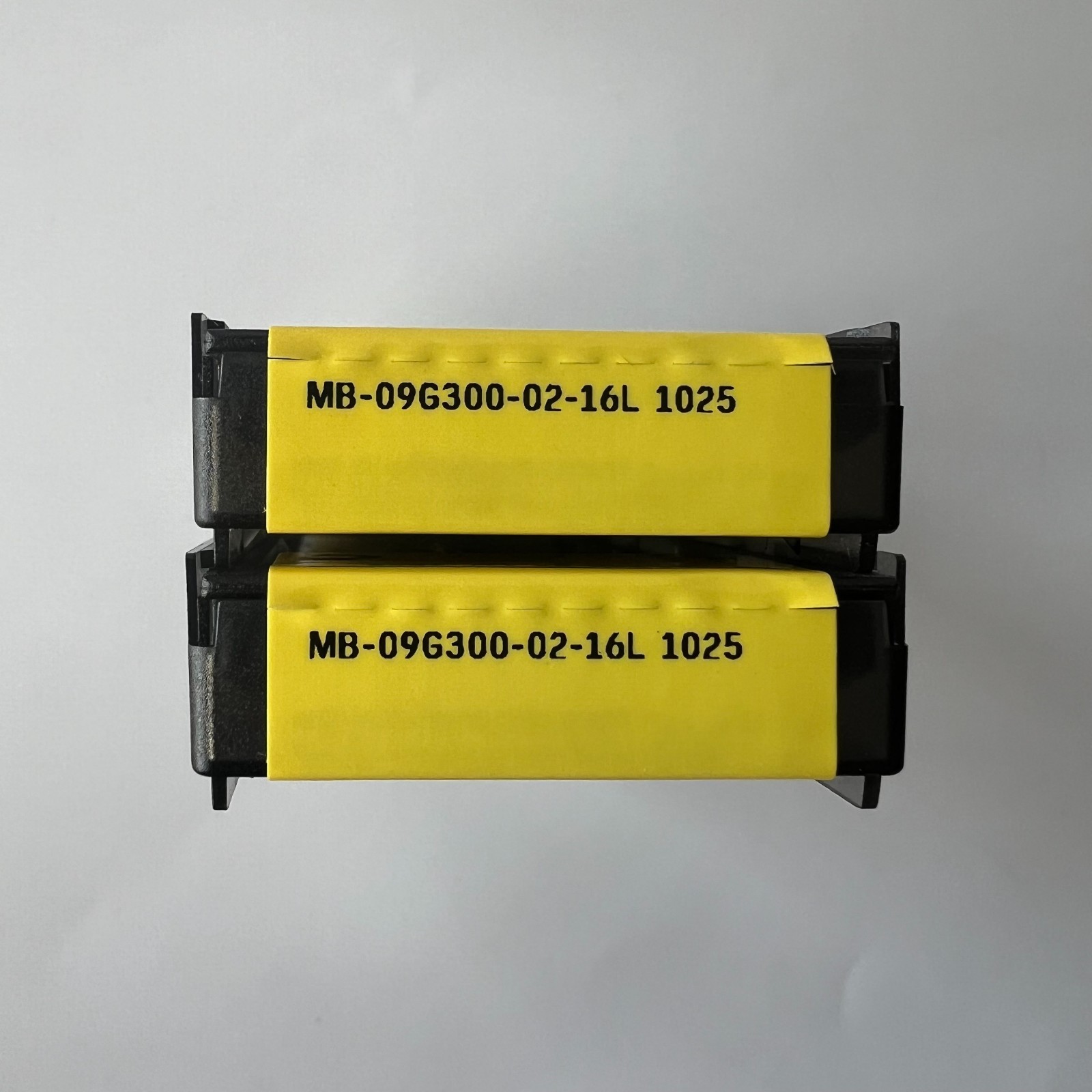 MB-09G300-02-16L 1025/ Sandvik /10 PCS