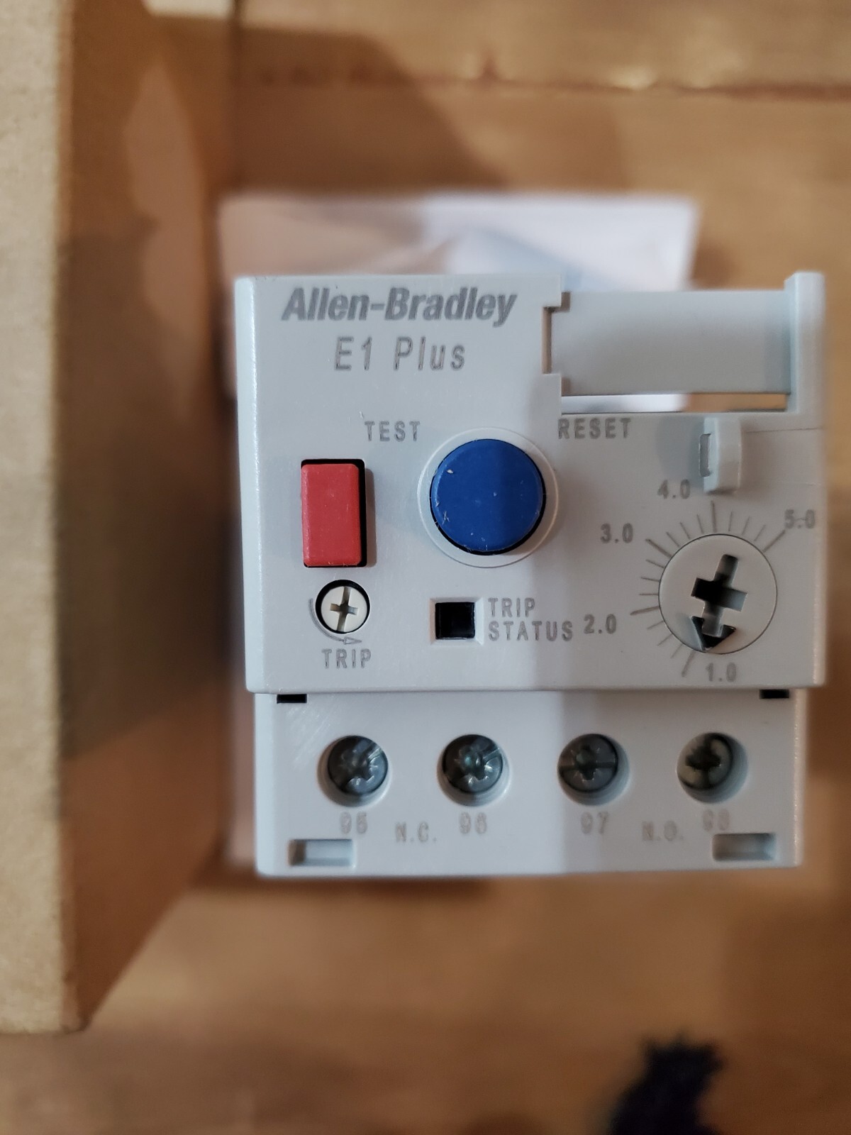 ALLEN BRADLEY E1 PLUS 1.0-5.0 AMP OVERLOAD RELAY 193-EECP SER. C **NEW**