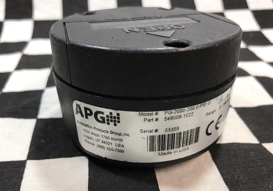 APG Digital Gauge RANGE 200 PSIG 549008-1022 PG-2000-200.0PSI-G, Lot Of 2 #1181H