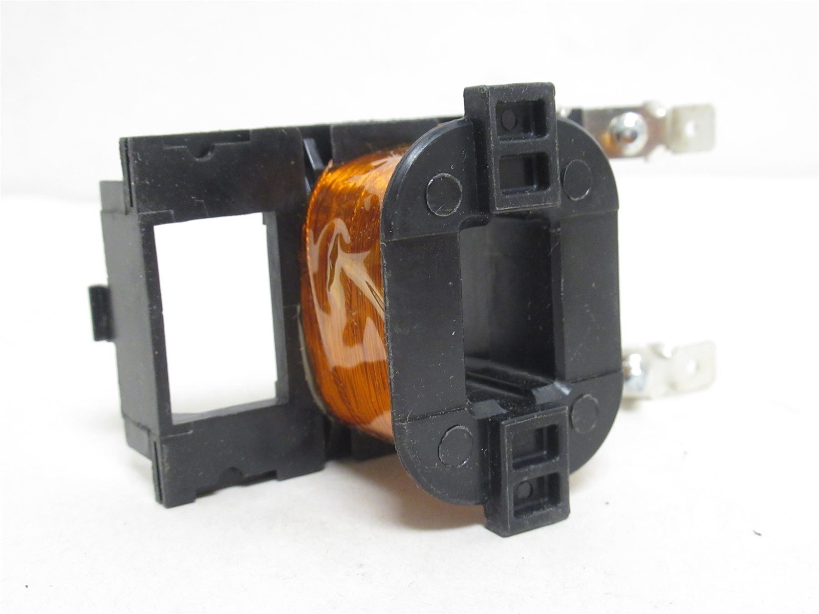 239850 New In Box; Eaton 9-3185-1 Contactor Coil: 110/120VAC; 15-40A