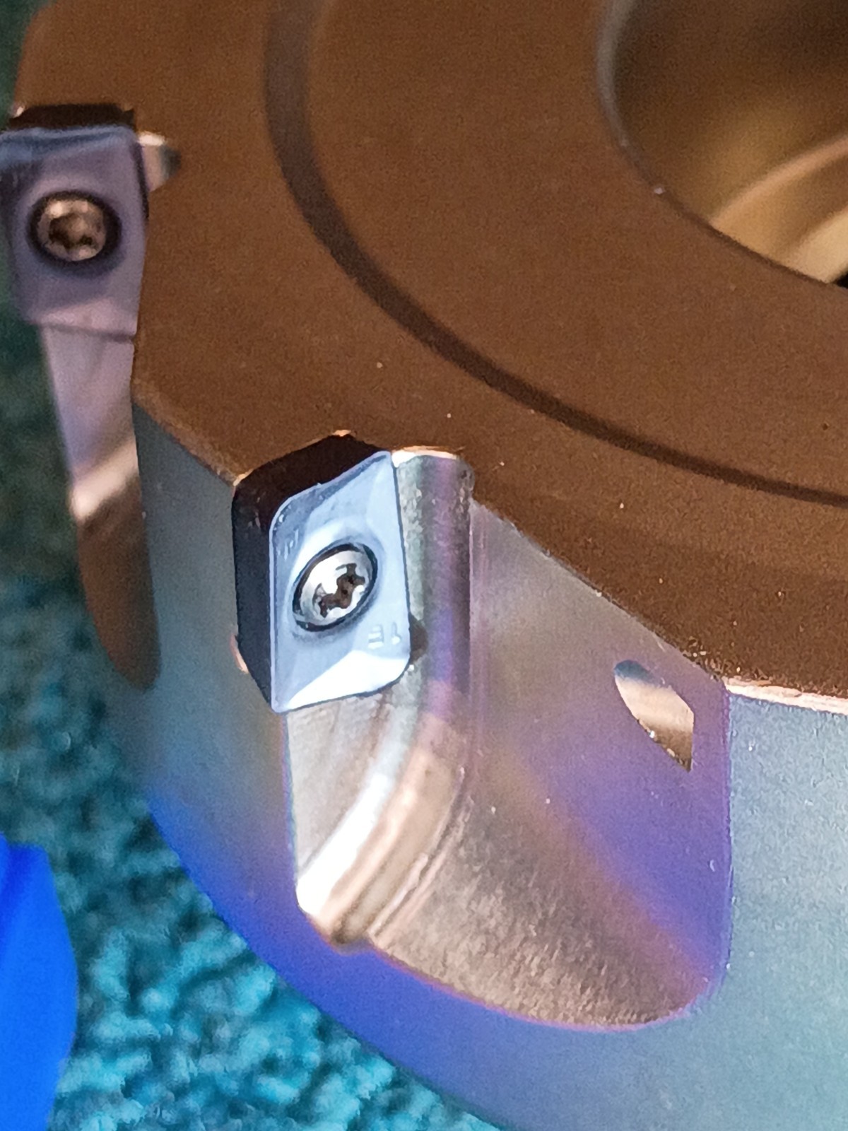 Nexus Tool 4″ Indexable Face Mill 2643236, 90° 1-1/4″ SHK FM11-4.00-1.25-10