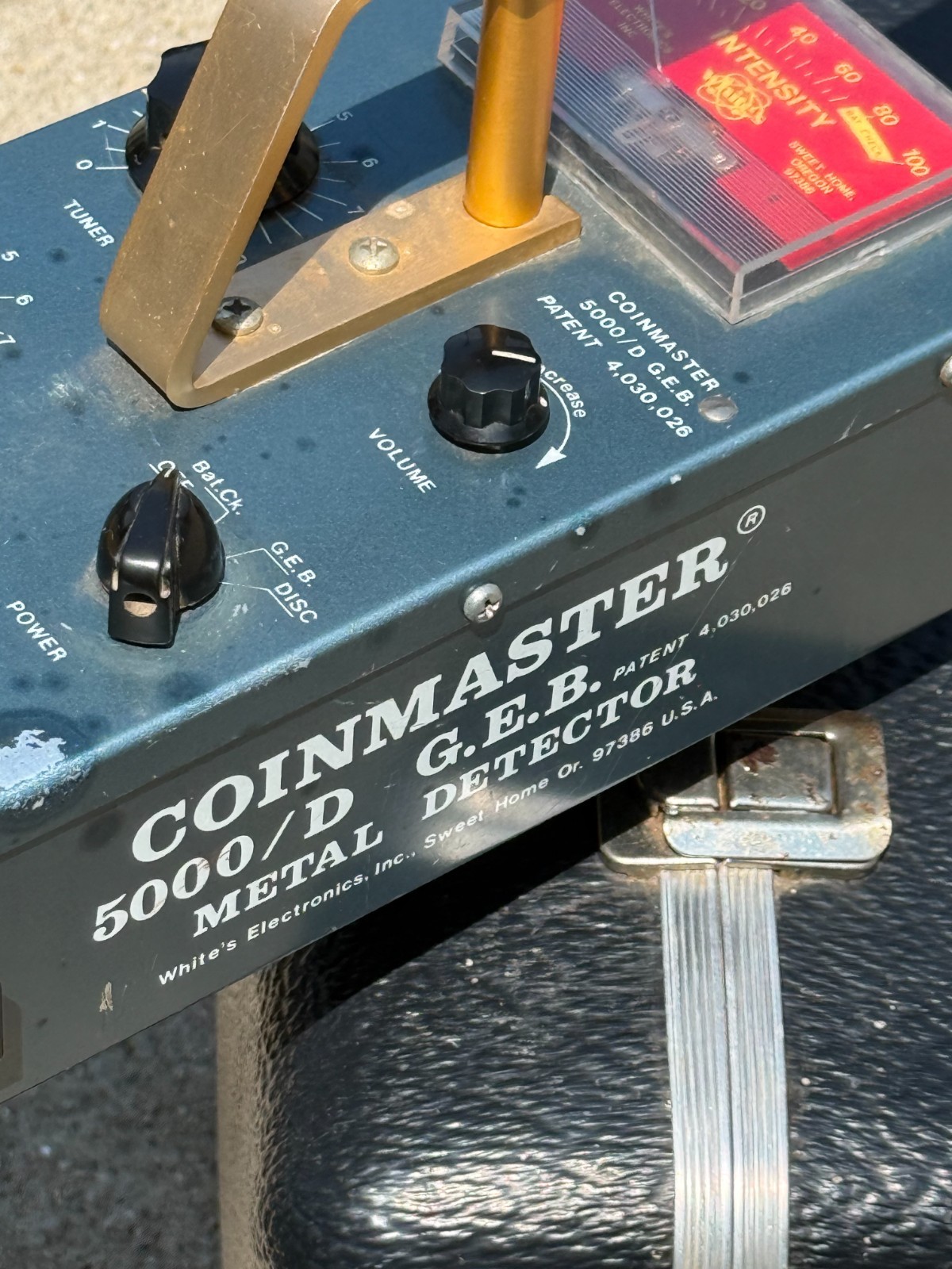 Vintage White’s Coinmaster 5000D Series 3 Metal Detector Needs Repair