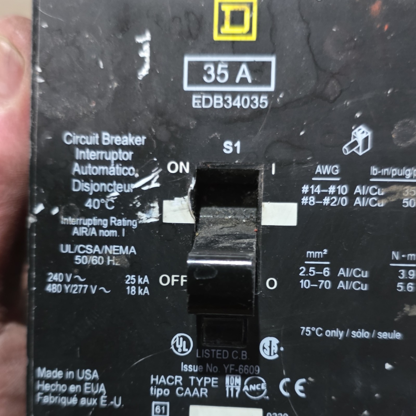 Square D EDB34035 35A 3-Pole 240V 480Y/277V AC Circuit Breaker Switch
