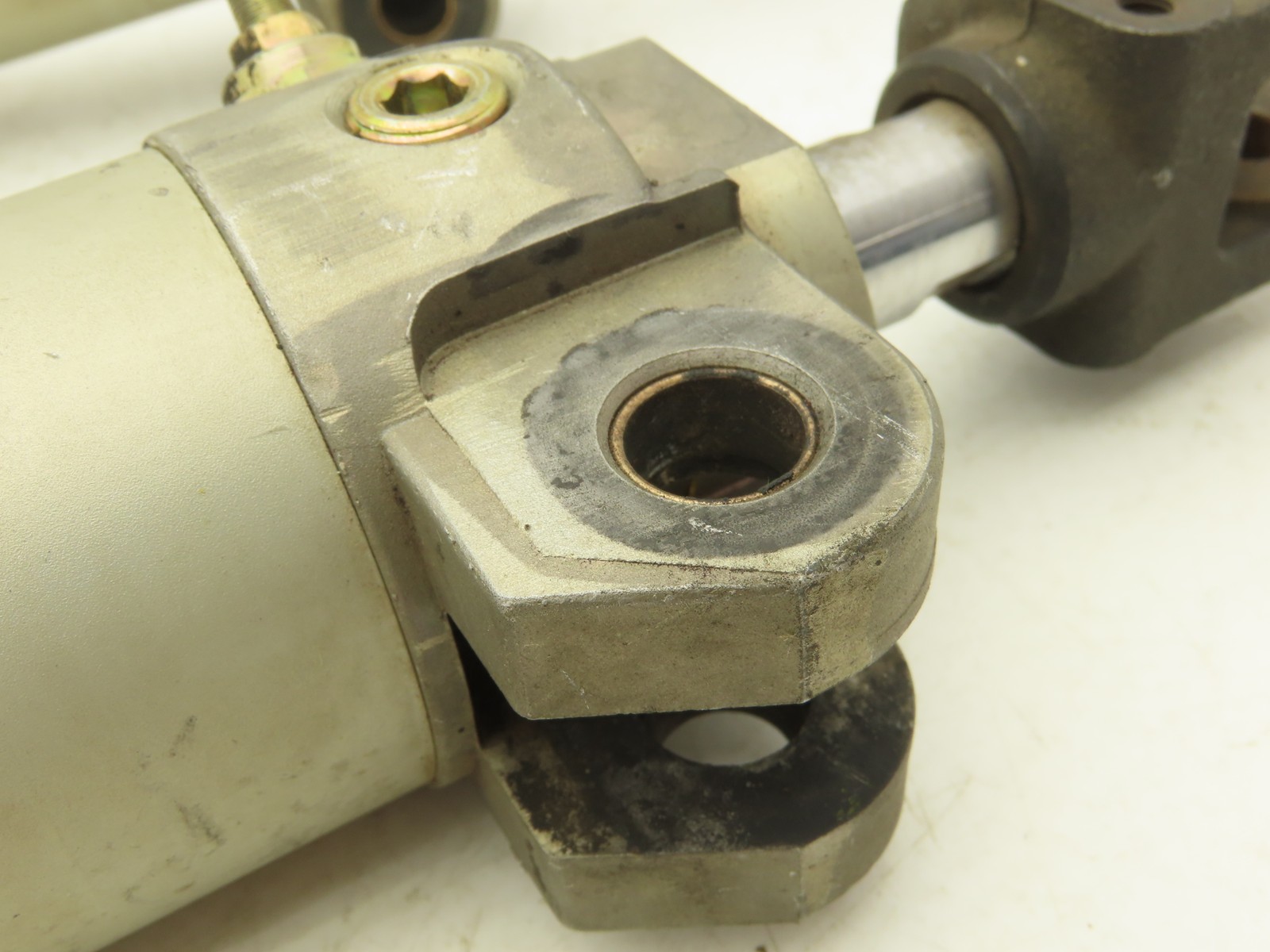 SMC CKG1A50-75Y Pneumatic Air Clamp Cylinder 50mm Bore 75mm Stroke Lot of 2