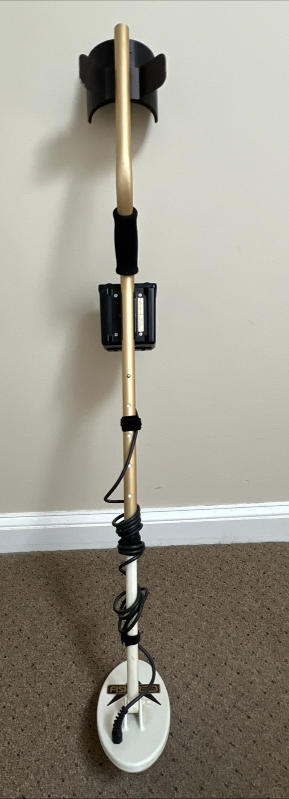 Fisher M-Scope Gold Bug Prospector’s Metal Detector w/ 10″ x 5″ Elliptical Coil