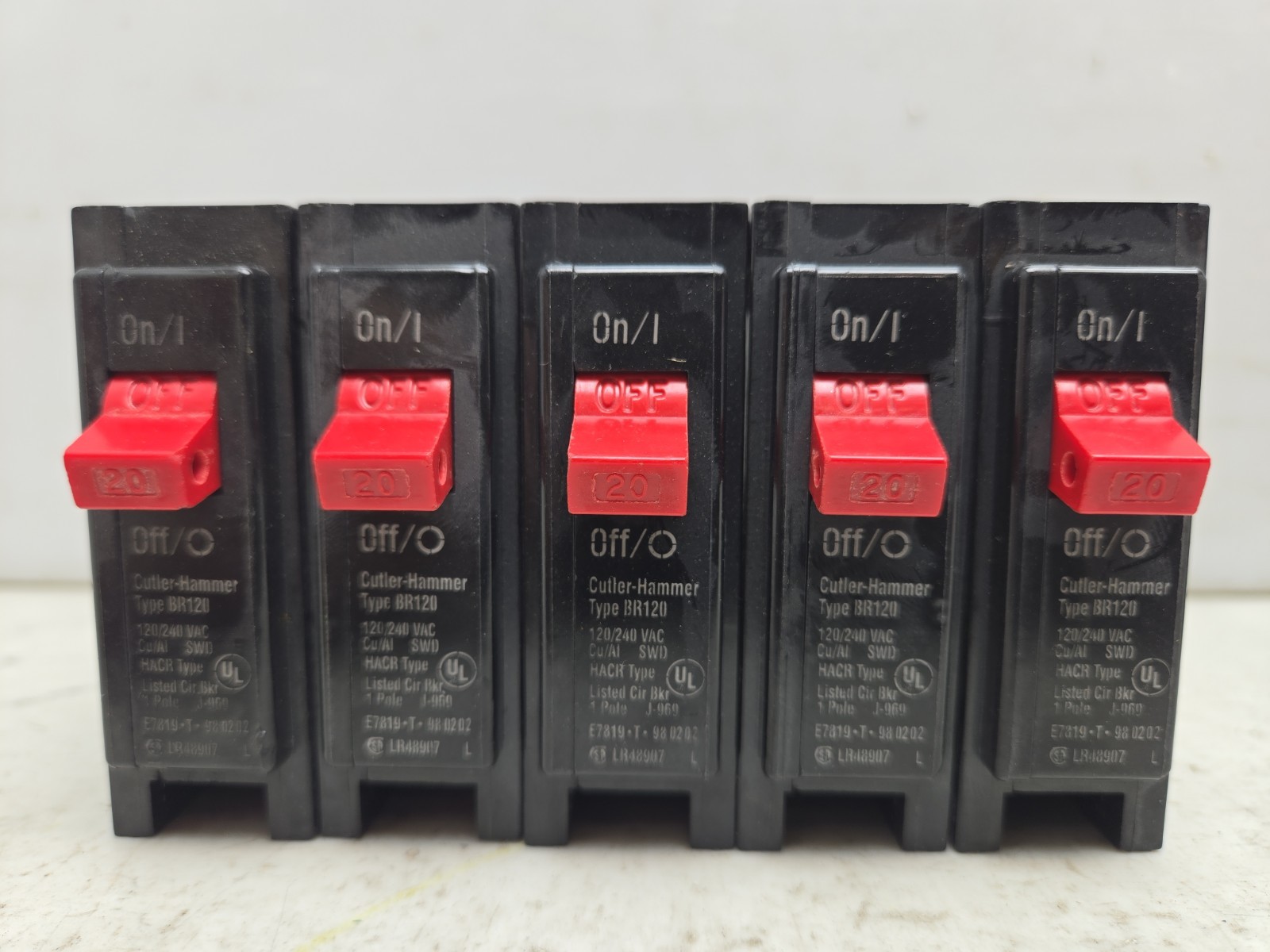 Mixed Lot of 31 Single Pole Circuit Breakers 20A Eaton Cutler Hammer Square D