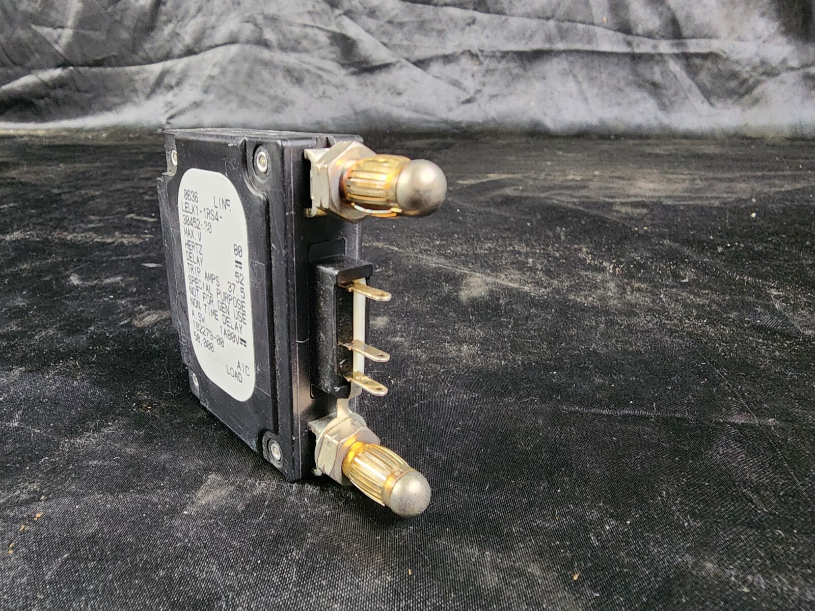AirPax 30 Amp Bullet Breaker LELK1-1RS4-30452-30 Single Unit