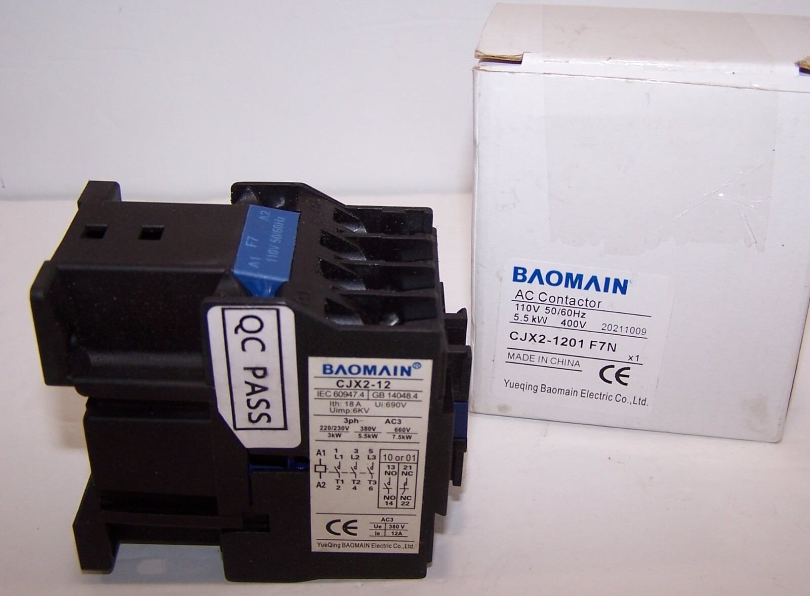 AC Contactor CJX2-1201 110V 50/60 Hz 3 Poles Normally Closed
