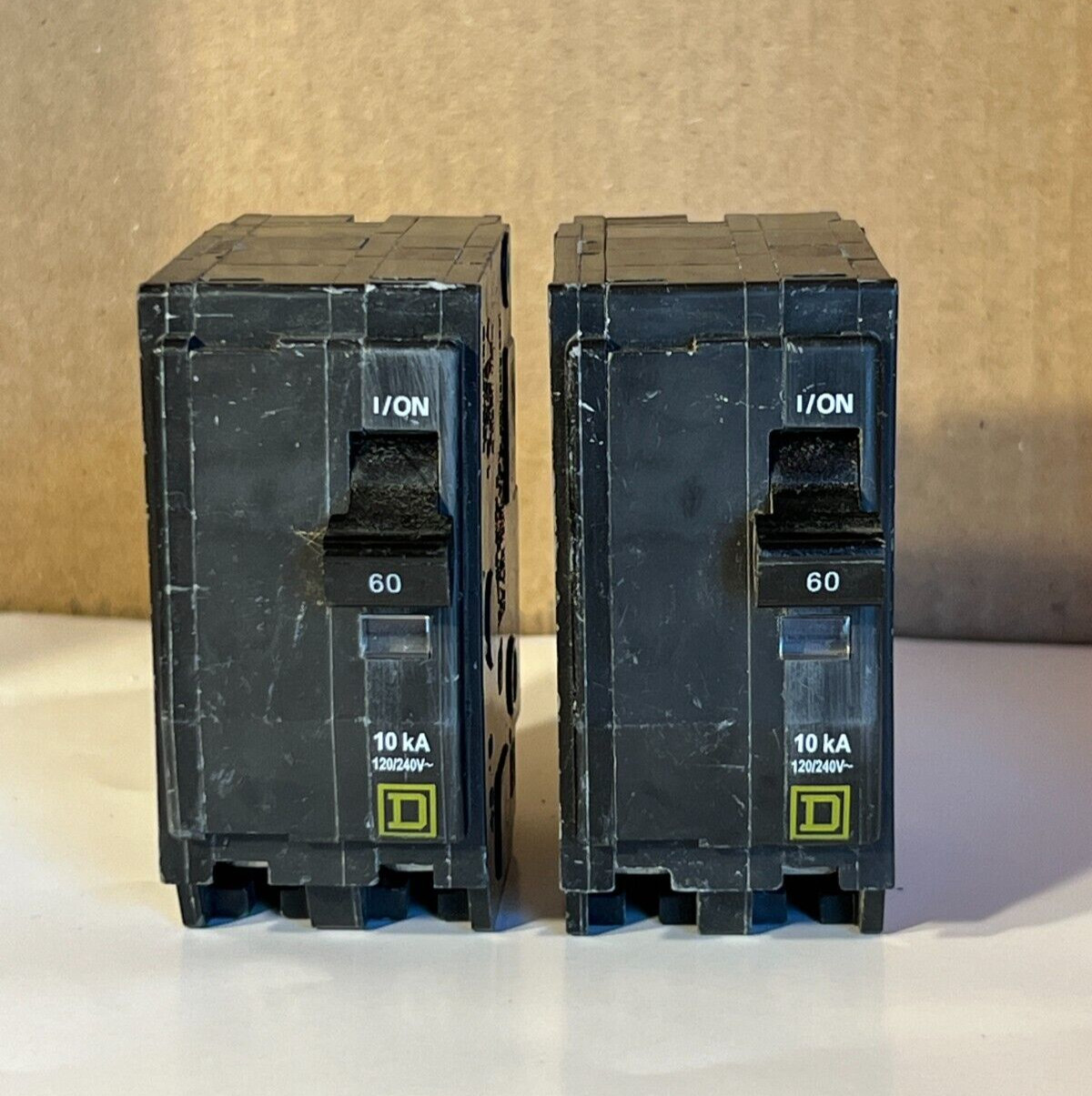 2 x Square D QO260 60 Amp 2-Pole Circuit Breakers