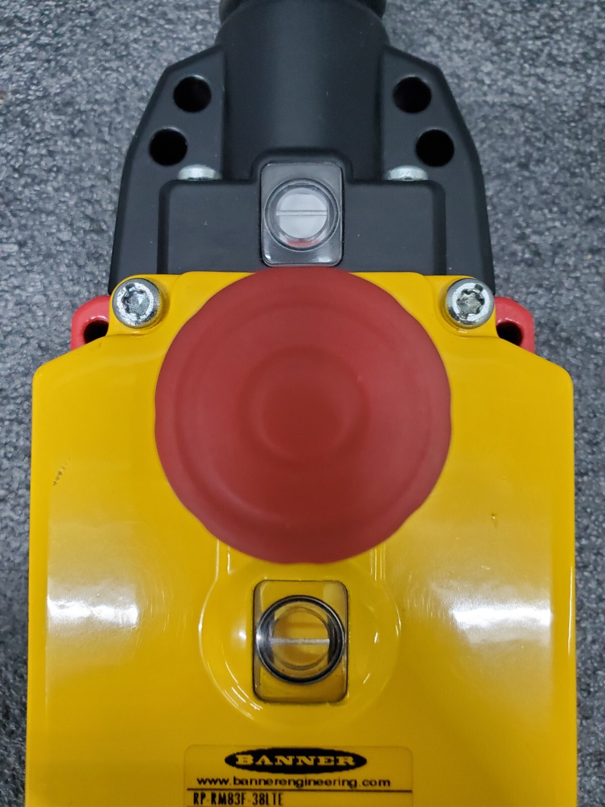 BANNER ENGINEERING RP-RM83F-38LTE Cable Pull Switch
