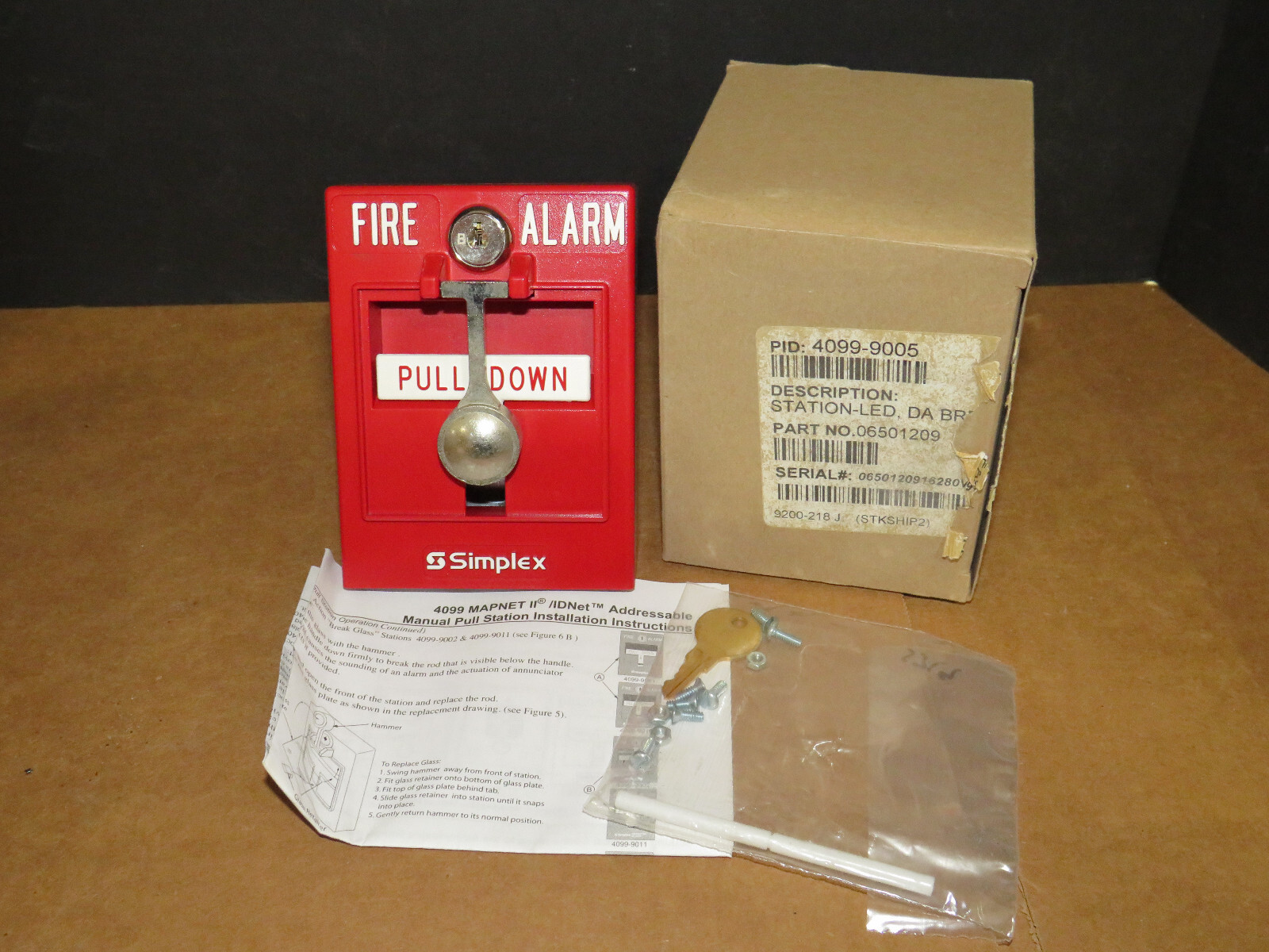 NEW SIMPLEX 4099-9005 ADDRESSABLE BREAK GLASS PULL STATION FREE FEDEX 2-DAY SHIP