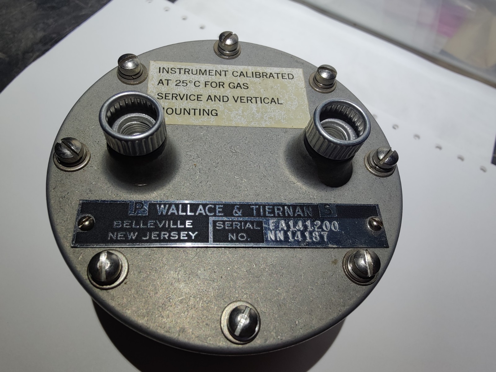 Wallace and Tiernan FA-141 Differential Gas Pressure Gauge