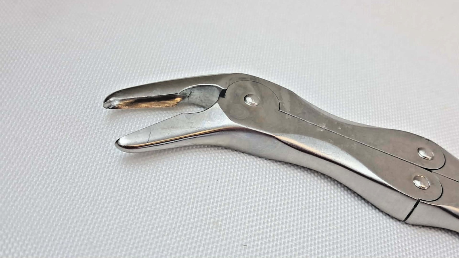 Integra Jarit 230-265 Leksell Rongeur, 3mm Bite, Full Curve, 9 1/8”