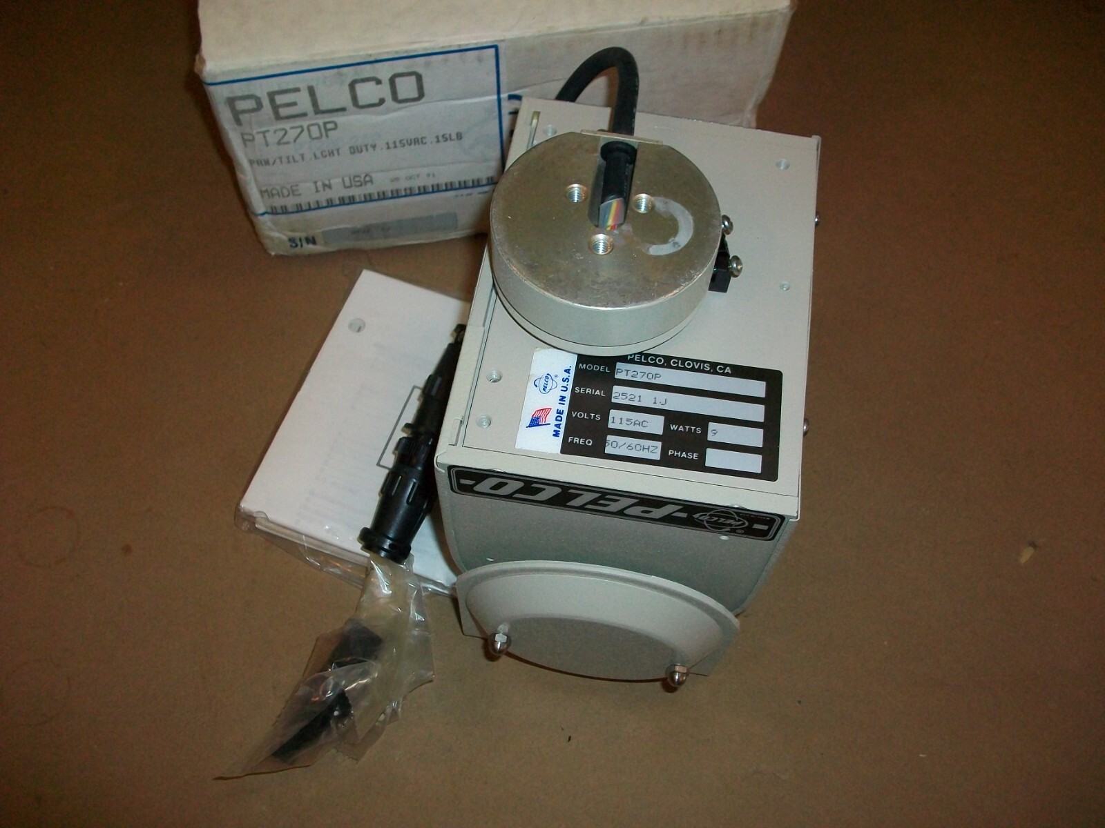 Pelco Pan / Tilt Camera Mount PT270P 115V NEW