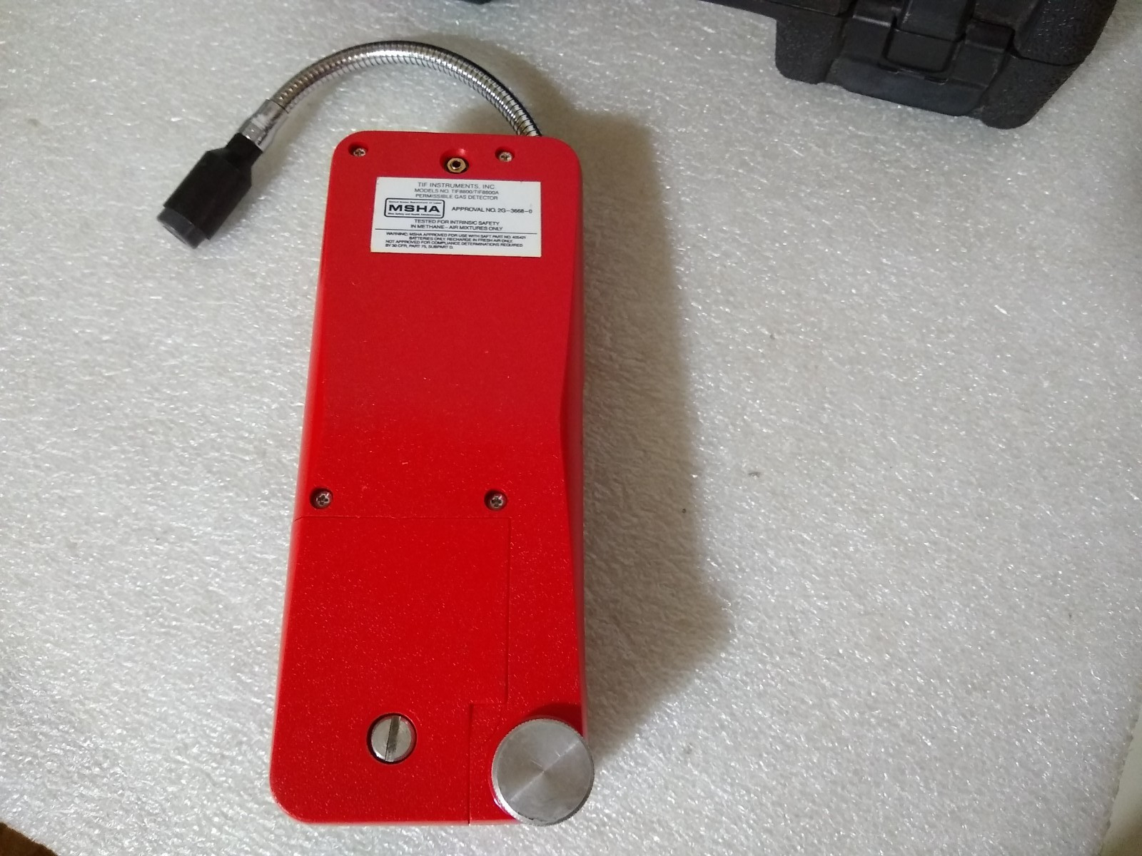 TIF 8800A Combustible Gas Detector w/ Case – No Charger