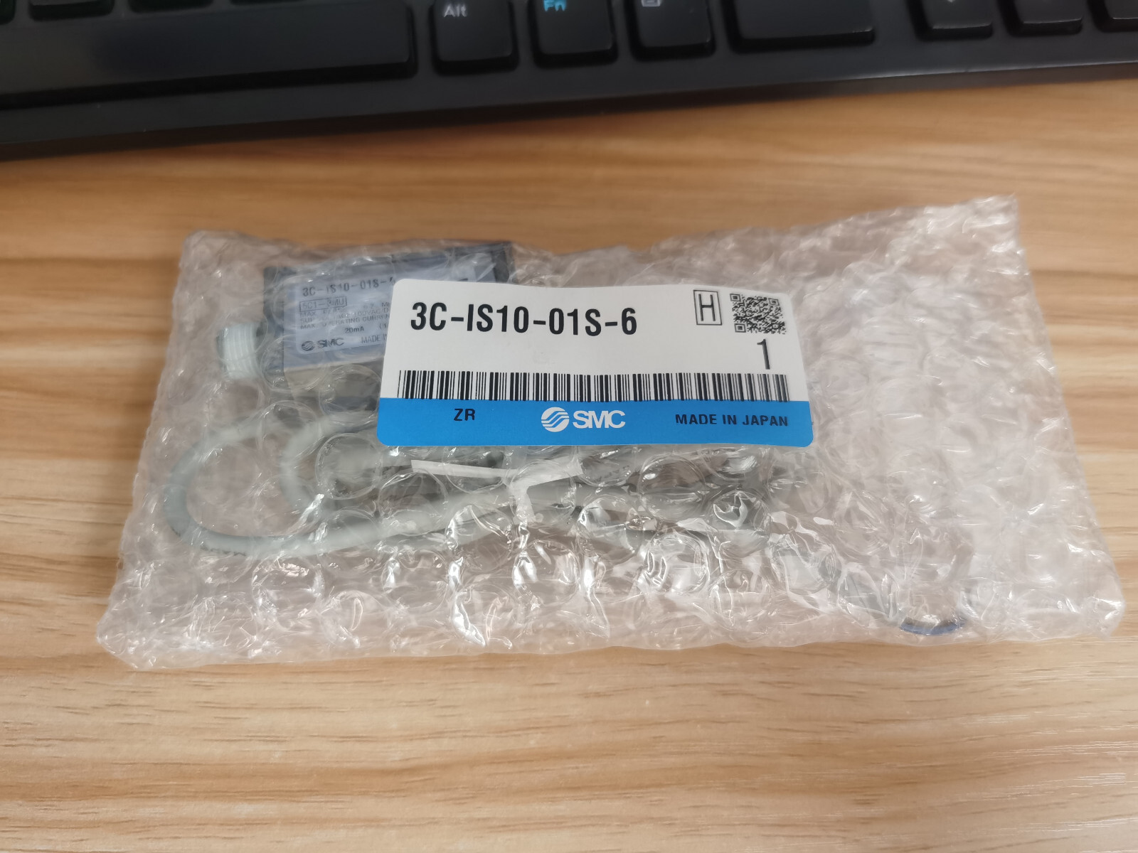 1PC New SMC 3C-IS10-01S-6 3CIS1001S6 Pressure Switch Free Shipping #SM