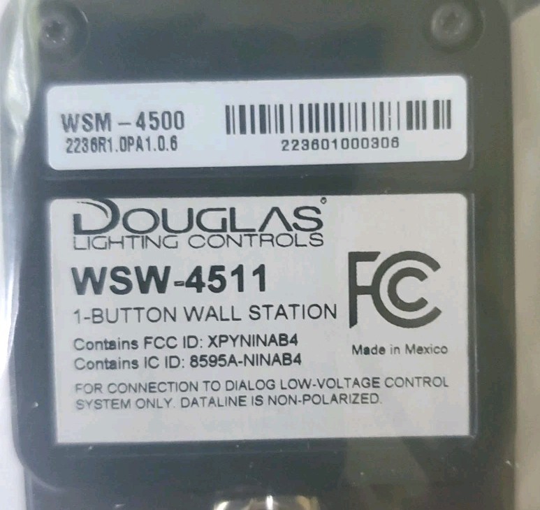 Douglas Lighting Controls WSW-4511-W0C 4000 Series 1-Button Wall White Switch