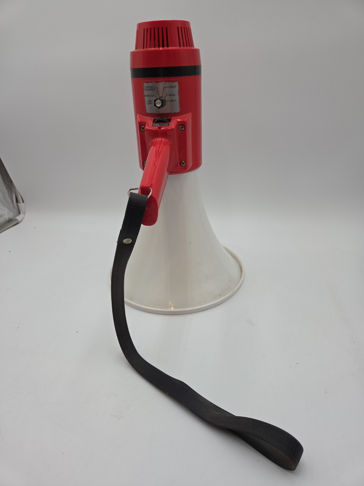 Galls Street Thunder Megaphone Bull Horn 15” W/ 9” Cone – Parts or Repair