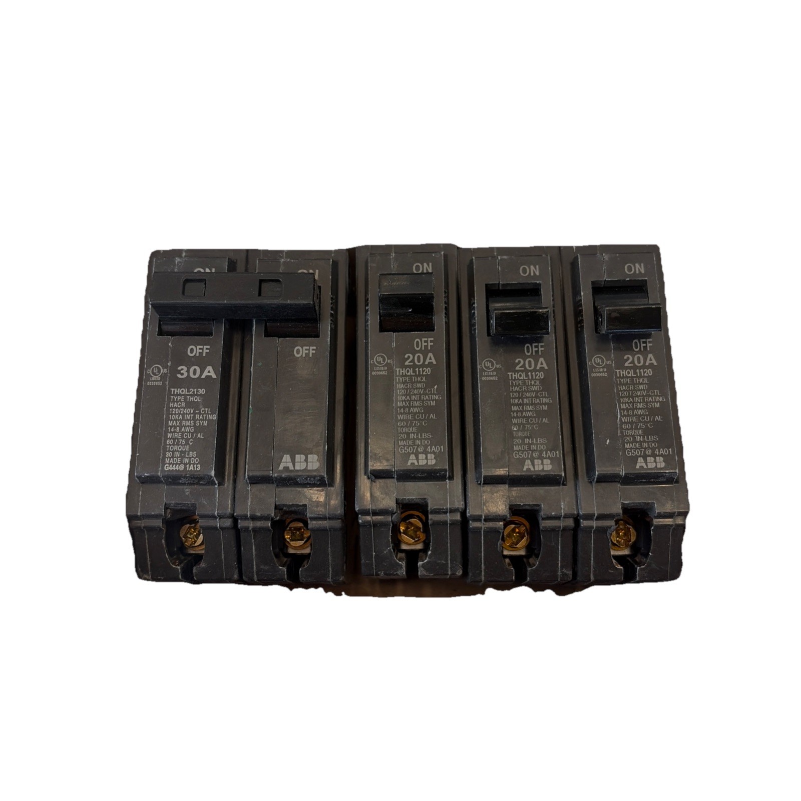 ABB 100 Amp 20/40 Main Breaker Outdoor Plug On Neutral Load Center Value Pack