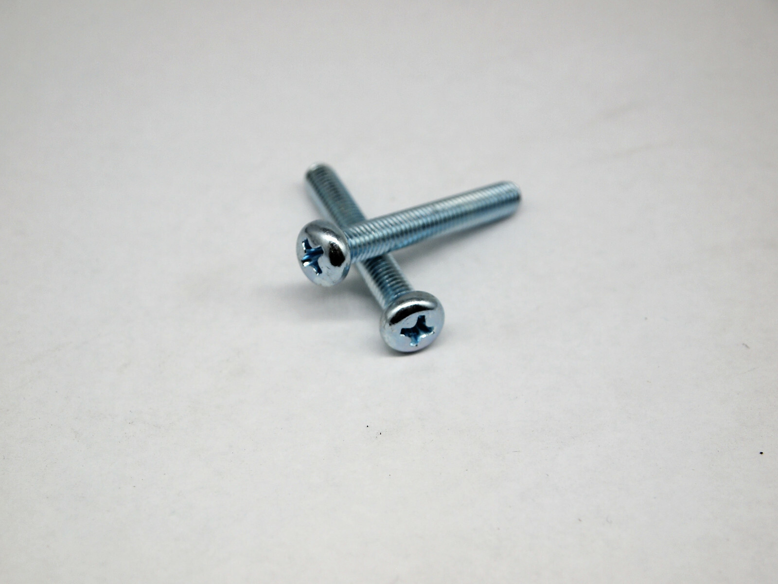 15 Pack 5M x 35 JIS Small Head Phillips Pan Head Machine Screws