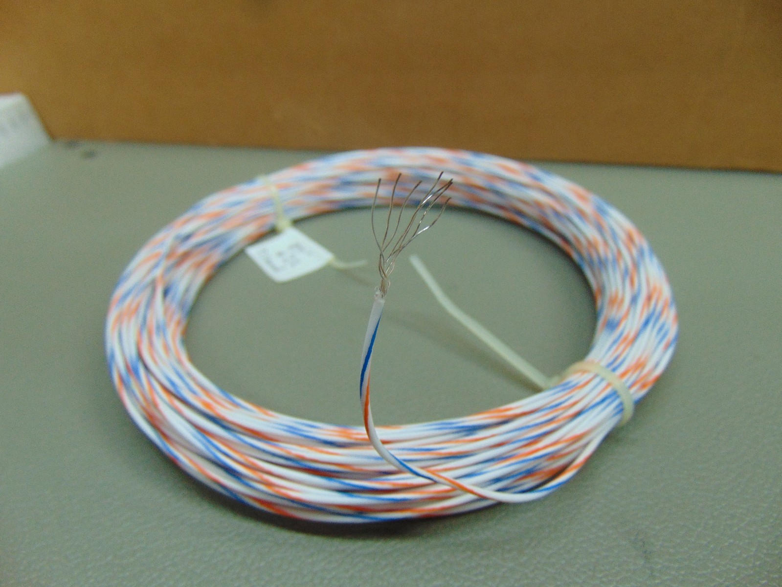 97 feet 22 AWG Silver Plated PTFE (Teflon) Wire White/Orange/blue 7 strands SPC