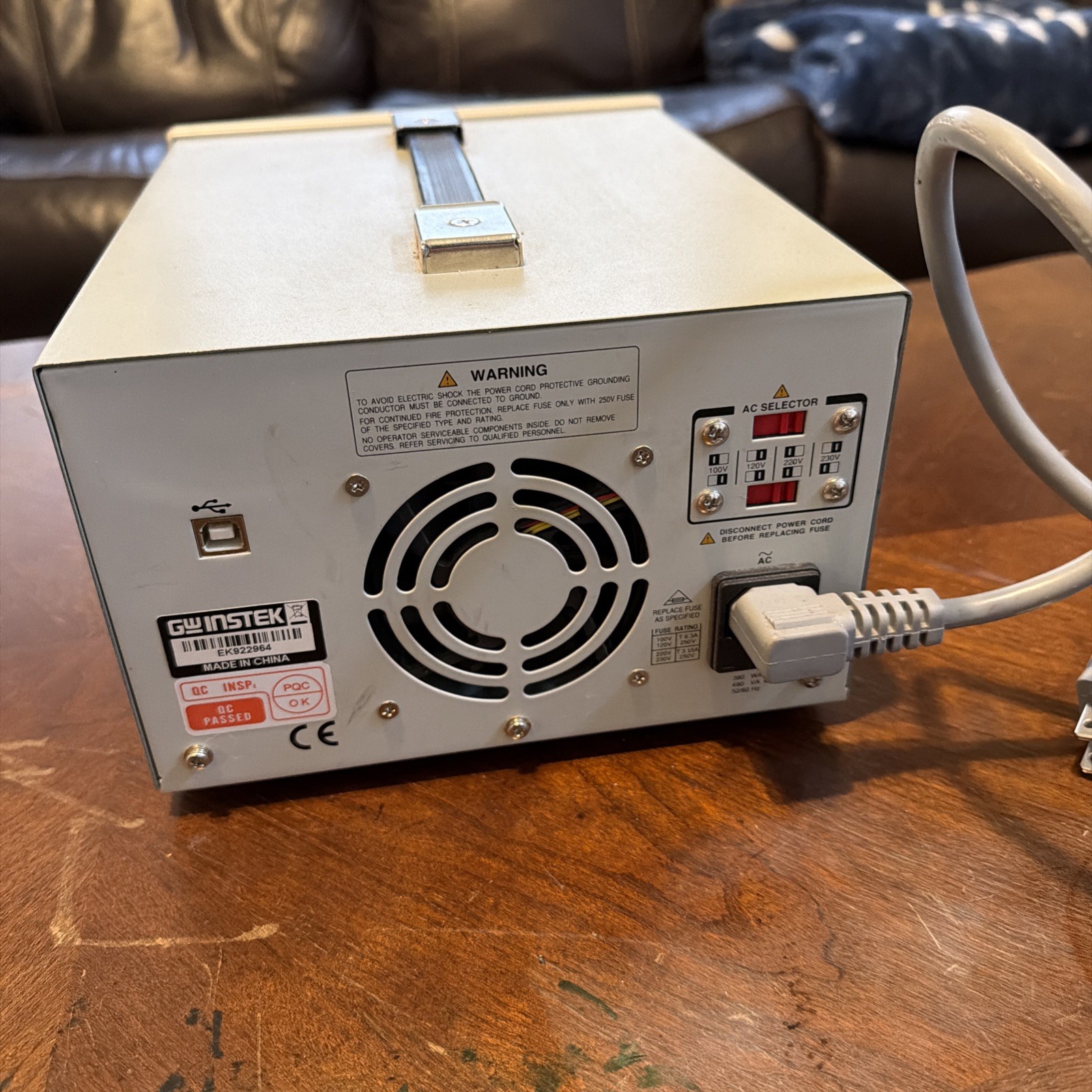 GW Instek GPD-3303S 3-Channel Programmable Linear DC Power Supply 195W